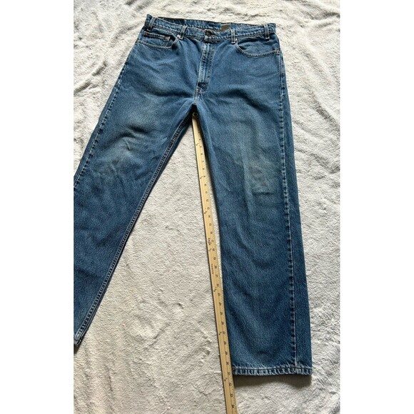 Vintage 90s Levis 505 Jeans Mens Regular Fit Straight Leg Medium Wash Size 38x32 - Picture 7 of 9